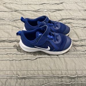 Boy’s Nike sneakers